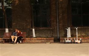 Airwheel S3 electric self-balancing scooter