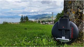 Una Ruota Scooters Elettrici